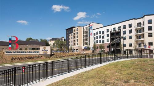 Cumberland Hotel | Hampton Inn & Suites Atlanta-Galleria