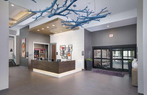 Downtown Decatur Hotel | Hampton Inn & Suites Atlanta Decatur/Emory