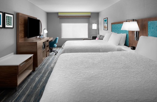 Farmingdale Hotel | Hampton Inn & Suites By Hilton Long Island Farmingdale
