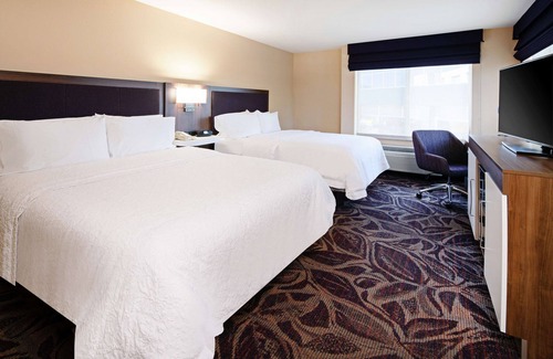 Bremerton Hotel | Hampton Inn & Suites Bremerton