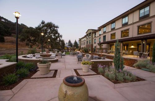 Buellton Hotel | Hampton Inn & Suites Buellton/Santa Ynez Valley, Ca