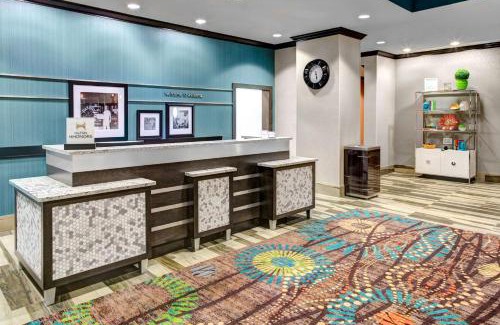 Dunwoody Hotel | Hampton Inn & Suites by Hilton Atlanta Perimeter Dunwoody
