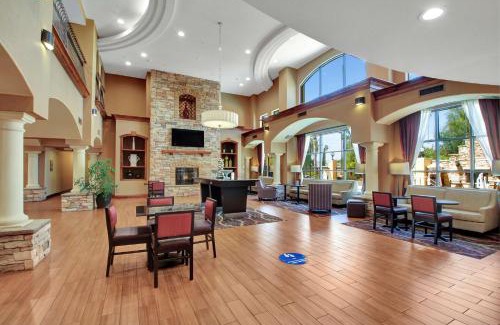 Hemet Hotel | Hampton Inn & Suites by Hilton Hemet Menifee Murrieta