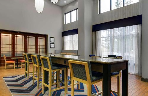 Eastside Hotel | Hampton Inn & Suites by Hilton Syracuse Dewitt