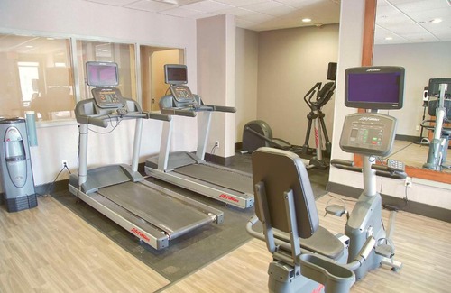 Cathedral City Resort | Hampton Inn & Suites Cathedral City
