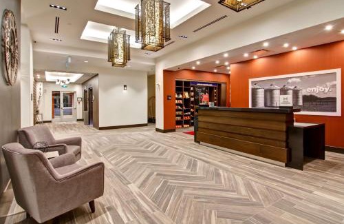 Grande Prairie Hotel | Hampton Inn & Suites by Hilton Grande Prairie