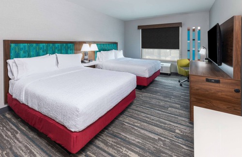 Canyon Hotel | Hampton Inn & Suites Canyon