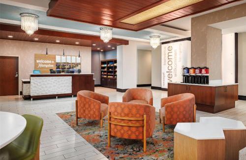 Twin Brook Hotel | Hampton Inn & Suites Chattanooga/Hamilton Place