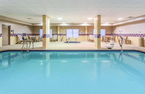 Libertyville Hotel | Hampton Inn & Suites Chicago - Libertyville