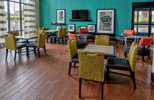 Clarksville Hotel | Hampton Inn & Suites Clarksville