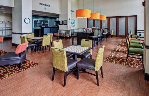 Clarksville Hotel | Hampton Inn & Suites Clarksville