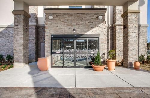 Vickery Meadow Hotel | Hampton Inn & Suites Dallas-Central Expy/North Park Area