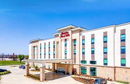 Plano Hotel | Hampton Inn & Suites Dallas/Plano Central