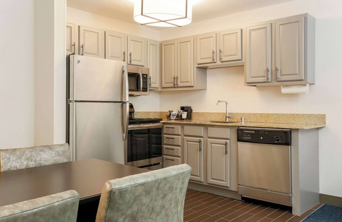 Hampden South Hotel | Hampton Inn & Suites Denver Tech Center