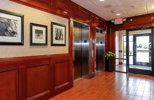 Chesterfield Hotel | Hampton Inn & Suites Detroit/Chesterfield