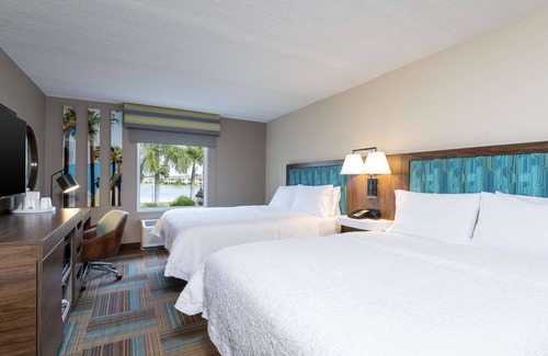 Fort Myers Hotel | Hampton Inn & Suites Fort Myers - Colonial Blvd