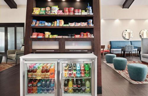 Fort Wayne Hotel | Hampton Inn & Suites Fort Wayne-North