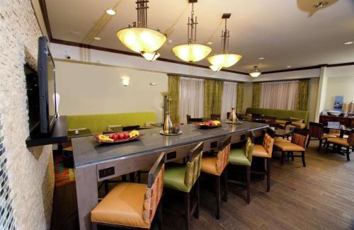 Allison Hotel | Hampton Inn & Suites Gallup
