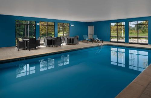 Grand Rapids Hotel | Hampton Inn & Suites Grand Rapids-Airport 28th St