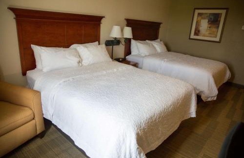 Grenada Hotel | Hampton Inn & Suites Grenada