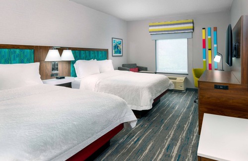 Farmington Hotel | Hampton Inn & Suites Hartford/Farmington