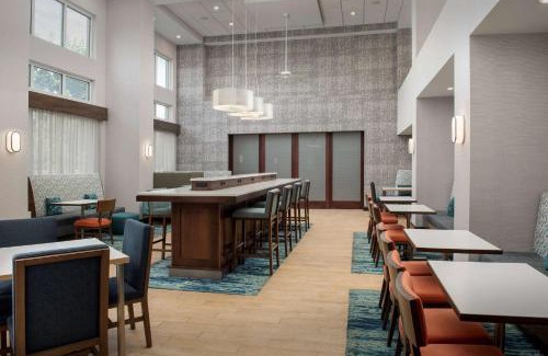 Holly Springs Hotel | Hampton Inn & Suites Holly Springs