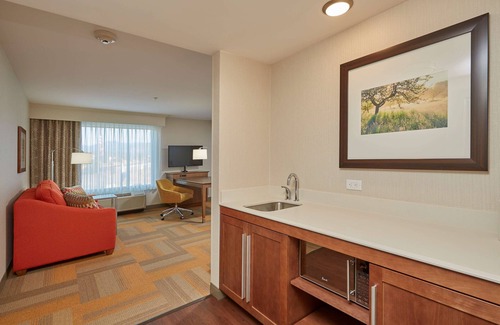 Hood River Hotel | Hampton Inn & Suites Hood River