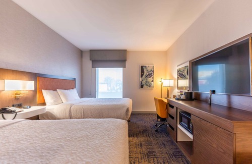 Sugar Land Hotel | Hampton Inn & Suites Houston Sugar Land
