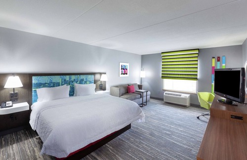 Houston Hotel | Hampton Inn & Suites Houston-Bush Intercontinental Aprt