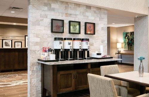 Hudson Hotel | Hampton Inn & Suites-Hudson Wisconsin