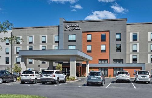 Keene Hotel | Hampton Inn & Suites Keene