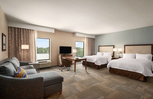 Lavonia Hotel | Hampton Inn & Suites Lavonia