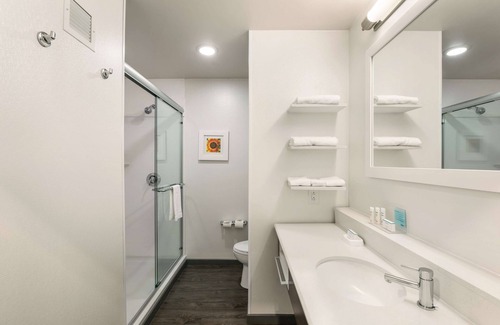 Lavonia Hotel | Hampton Inn & Suites Lavonia