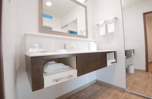 Mary Esther Hotel | Hampton Inn & Suites Mary Esther-Fort Walton Beach