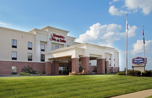Madisonville Hotel | Hampton Inn & Suites Madisonville