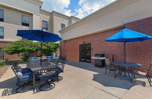 Madisonville Hotel | Hampton Inn & Suites Madisonville