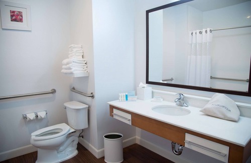 McKinney Hotel | Hampton Inn & Suites McKinney
