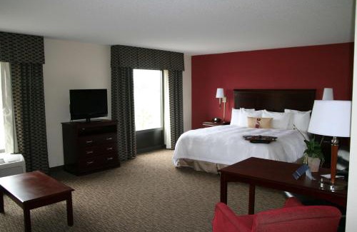Millington Hotel | Hampton Inn & Suites Millington