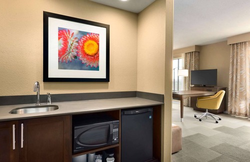 Monroe Hotel | Hampton Inn & Suites Monroe