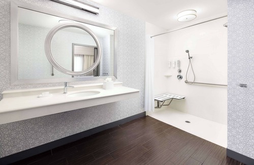 Napa Hotel | Hampton Inn & Suites Napa