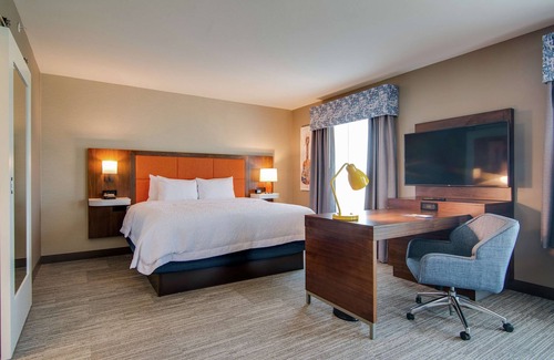 Madison Hotel | Hampton Inn & Suites Nashville North Skyline