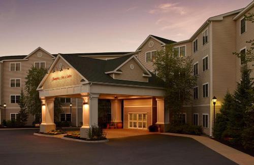 North Conway Hotel | Hampton Inn & Suites North Conway