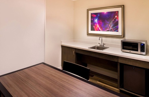Orlando Hotel | Hampton Inn & Suites Orlando/East UCF Area