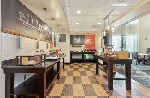 Apopka Hotel | Hampton Inn & Suites Orlando-Apopka