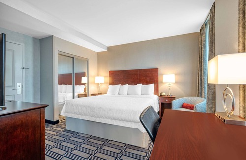 Downtown Hotel | Hampton Inn & Suites Providence Downtown
