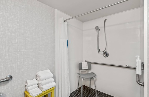 Glen Allen Hotel | Hampton Inn & Suites Richmond/Virginia Center