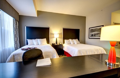 Roanoke Hotel | Hampton Inn & Suites Roanoke Airport
