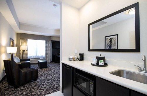 Roanoke Hotel | Hampton Inn & Suites Roanoke Airport
