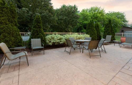 Saginaw Hotel | Hampton Inn & Suites Saginaw