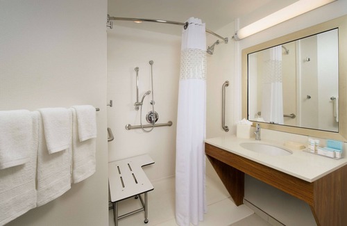 Wetmore Hotel | Hampton Inn & Suites San Antonio Northwest/Medical Center